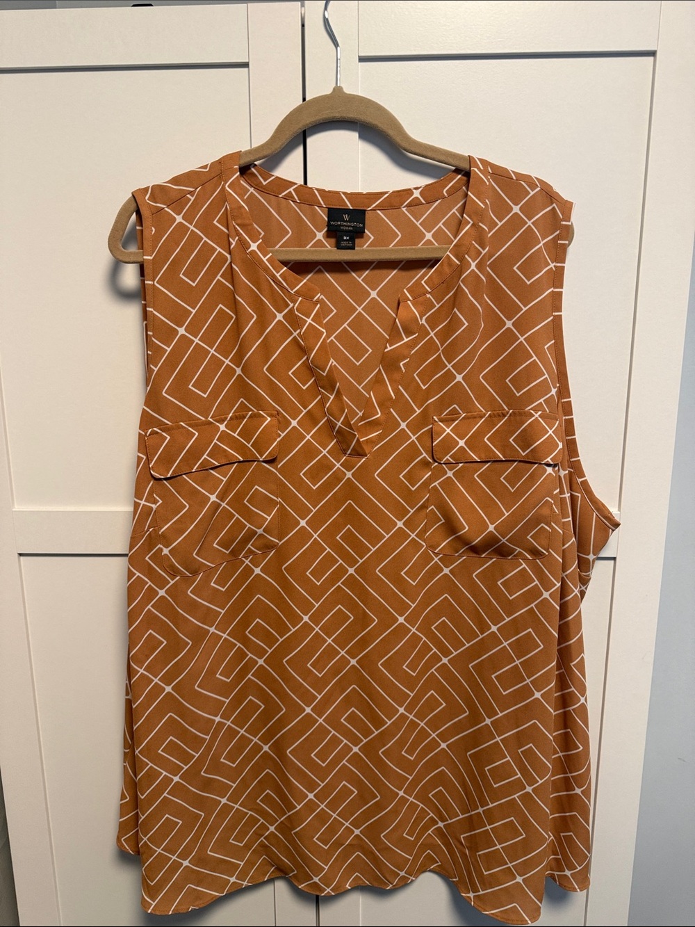 Worthington Rust Geometric Sleeveless Blouse
